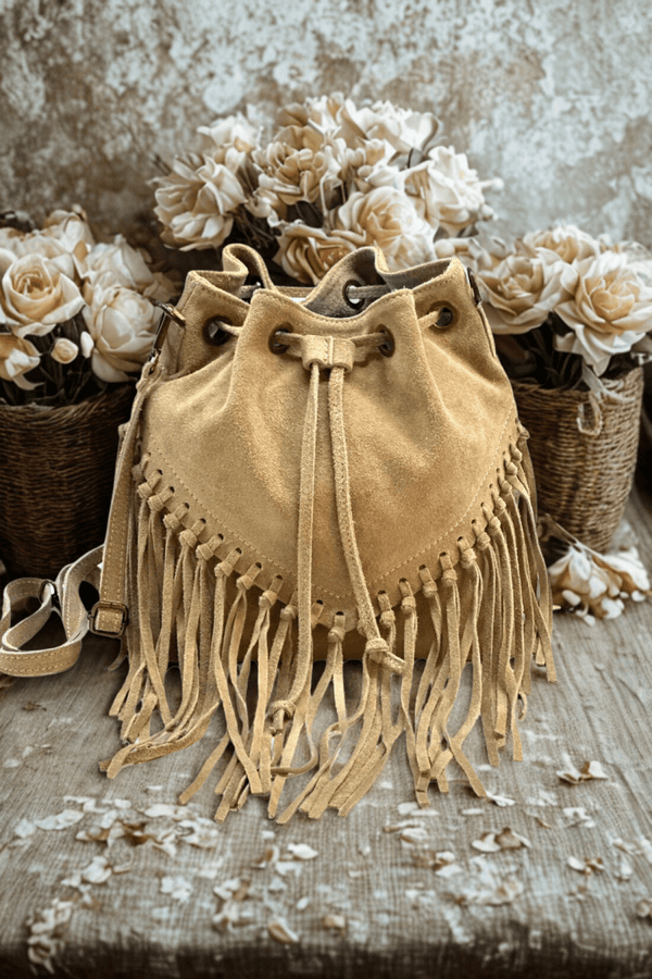 Borsa Tracolla in vera Pelle "Lucrezia" - Morbido Camoscio con frange - Colore Beige - YULUBAGS