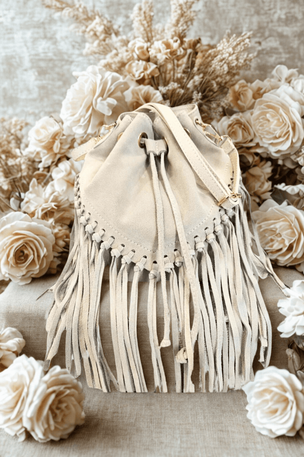 Borsa Tracolla in vera Pelle "Lucrezia" - Morbido Camoscio con frange - Colore Beige Chiaro - YULUBAGS