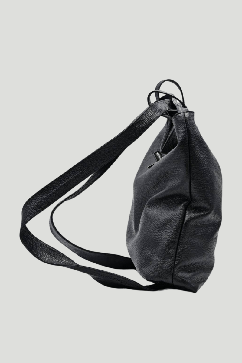 Valora 2-in-1 Backpack Bag The practicality of a backpack and the elegance of a bag Black